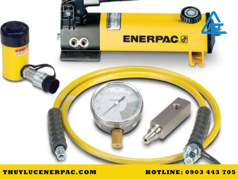 Con đội thủy lực 5 tấn 3 con doi thuy luc 5 tan 1733457759