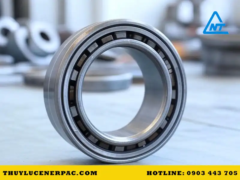 Tăng Hiệu Suất Bảo Trì Với Vam Cảo Vòng Bi Chất Lượng Từ Enerpac 1 1. Vai Trò Của Vam Cảo Vòng Bi Trong Công Việc Bảo Trì